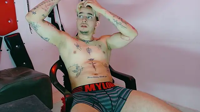 AliceandMax Live XXX Chat