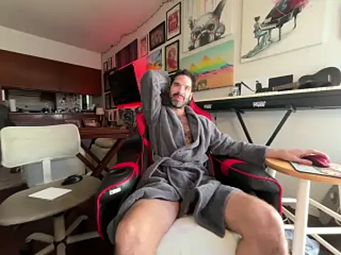 Pupscritch's Live XXX Chat