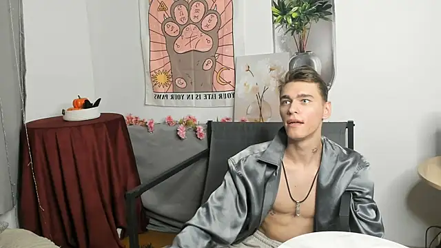 Shadow_blink Live XXX-chat