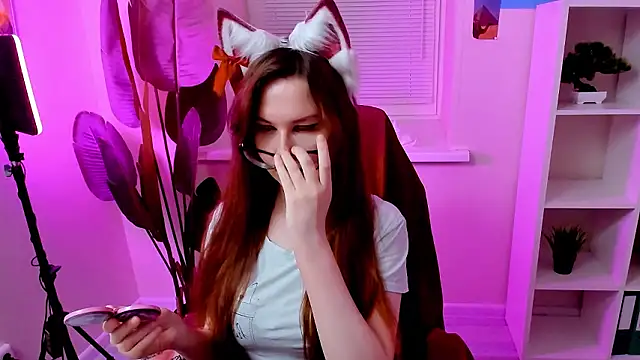 CarolGiggly's Live XXX Chat