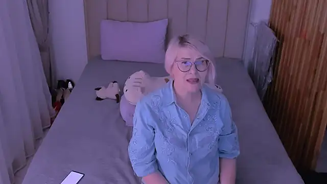 sabrinamacmarren's Webcam Show