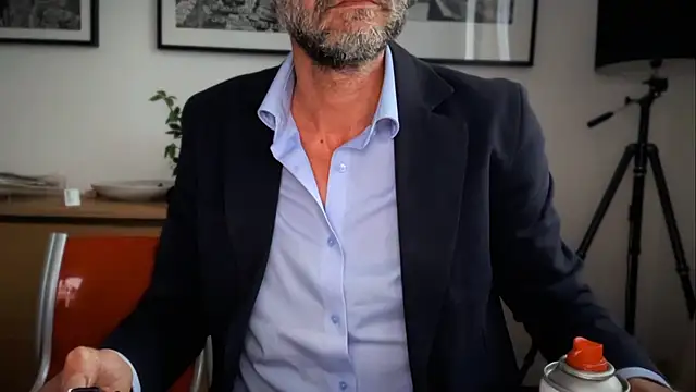 mecchaude 现场XXX聊天