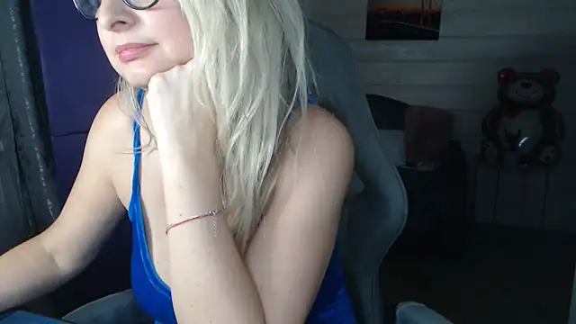 RubiLakros live XXX chat