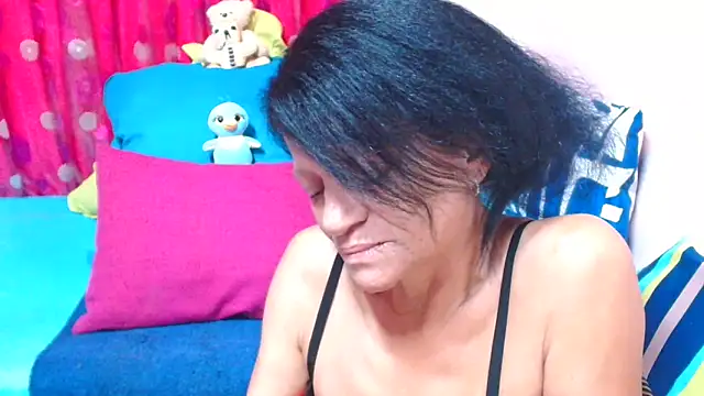 SLUTTYROXY – Live XXX-chat