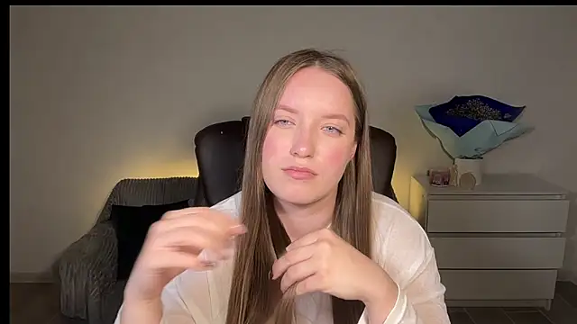 EvaMaddison élő XXX-chatje