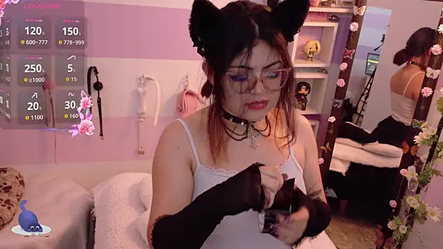 Catwhite_'s Live XXX Chat