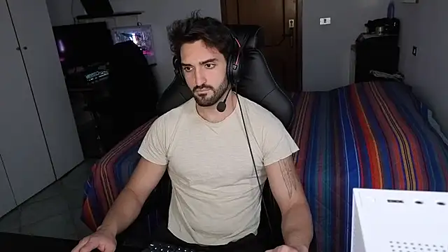 Al3xox02: онлайн-секс-чат