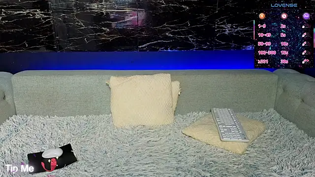 _YourSubmissive_のライブXXXチャット