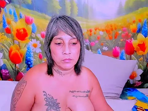 Chatroom XXX en direct de indianroxy