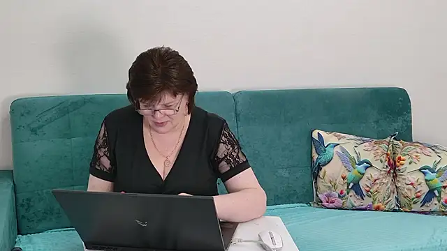 Sandra_Sunrise – Live XXX-chat