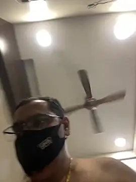 maleattention – Kamerová šou