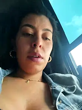 Chat +18 de Luianna ao vivo