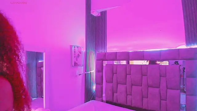 zulyjones: онлайн-секс-чат