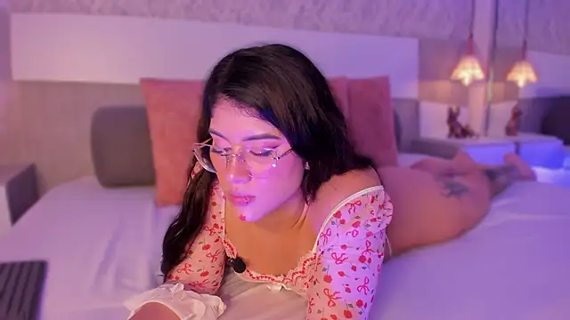 Vittoria__rossi's Live XXX Chat