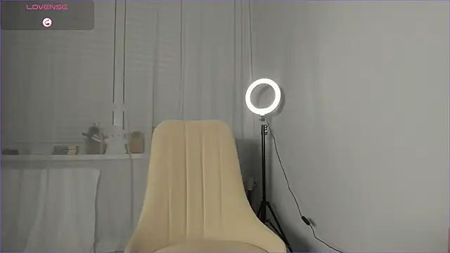 aiyumiprivate: онлайн-секс-чат