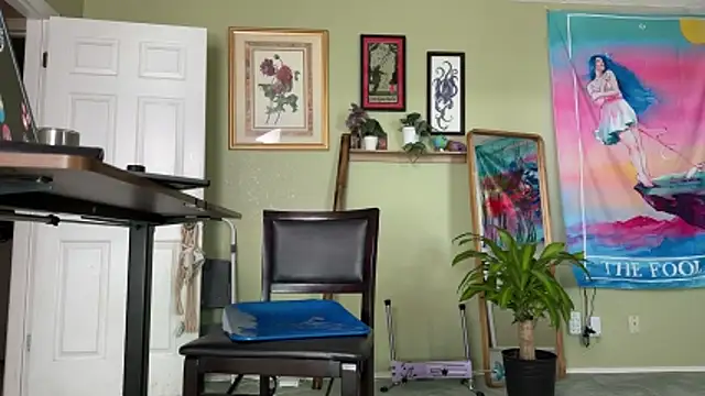 MirandaFlowers Adlı Modelin Canlı XXX Sohbeti