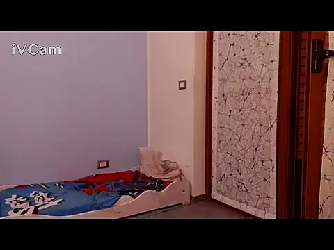 Renegade1608 Adlı Modelin Canlı XXX Sohbeti