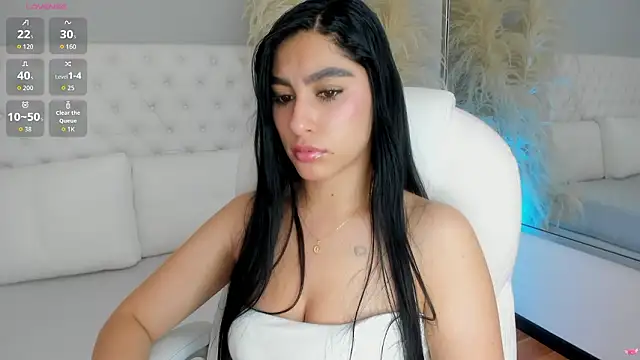 Emily_roux's Live XXX Chat