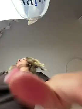 streetdoll Webcam Show