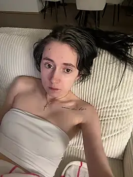 Lena_Lang's Live XXX Chat