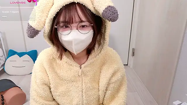 chii_chan_o0's Live XXX Chat