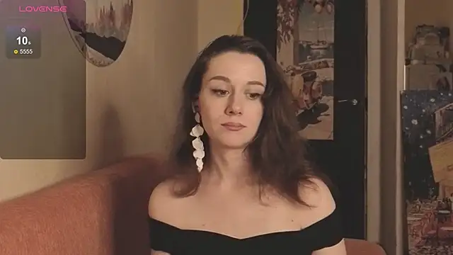 SkyHelen Adlı Modelin Canlı XXX Sohbeti