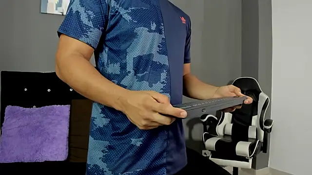 ander_montoyaaのライブXXXチャット