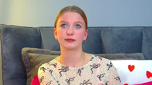 BeatriceBinoche Chat XXX live