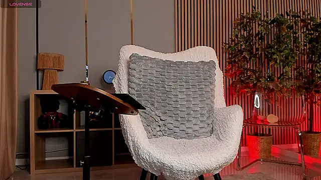 EmeraldKat – webcam-show