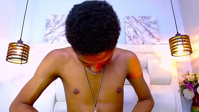 دردشة Santiago_Ortiz_ الج نسية المباشرة