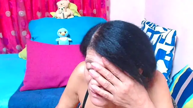 SLUTTYROXY Webcam Show