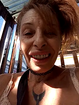 Chat XXX en directo de FrozenWaffle