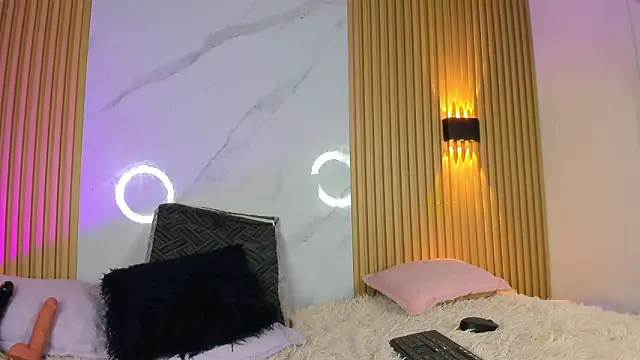 Miss_ElektraNova 웹캠 쇼