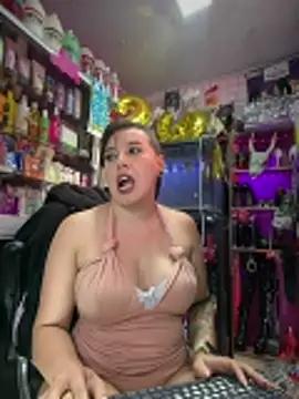 TamySweetness 在線直播表演