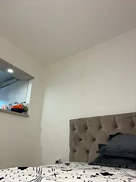 แชท XXX สดของ IrisBlues