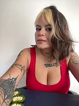 _CuteGirls_'s Live XXX Chat