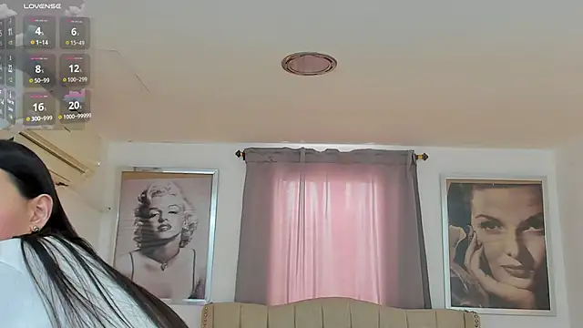 Beautyari_ Adlı Modelin Canlı XXX Sohbeti