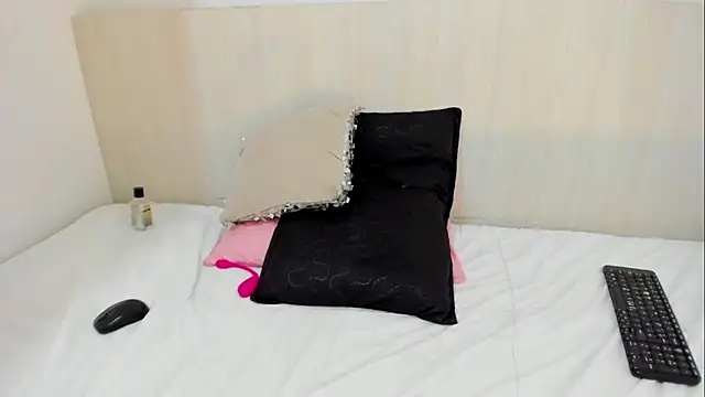 Ivy_Bloom_'s Live XXX Chat