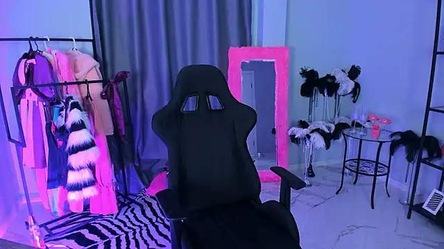 Golden_Dragon's Live XXX Chat