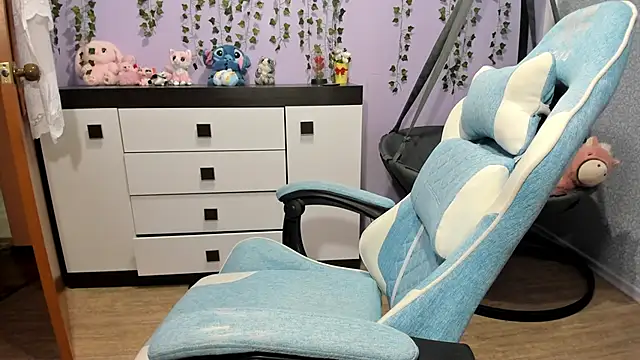 Yoonhee_ki's Live XXX Chat