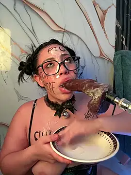 emy_eviee's Live XXX Chat