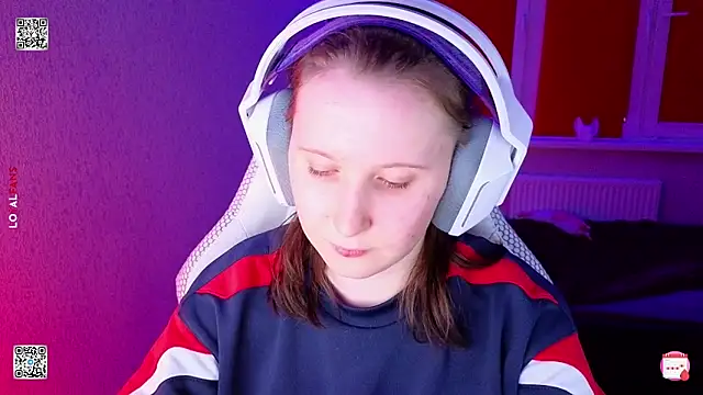 mon_lola Adlı Modelin Canlı XXX Sohbeti