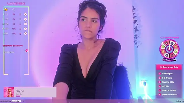 دردشة Gia_Blair الجنسية المباشرة