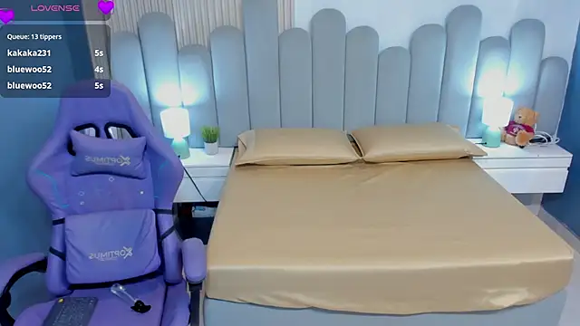 Chat XXX en directo de luly_dreams