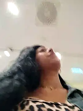 Luianna's Live XXX Chat