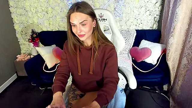 KiraGrayy 即時 XXX 聊天