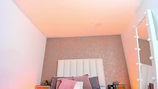 KaylieBrooks' Live XXX Chat