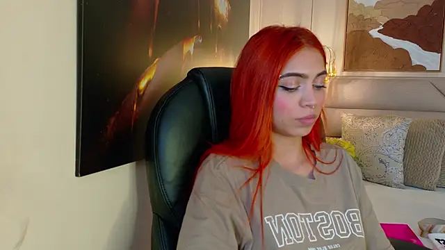 Polygonniaa Chat XXX in diretta