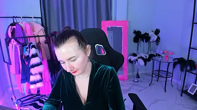 Živý XXX chat Golden_Dragon