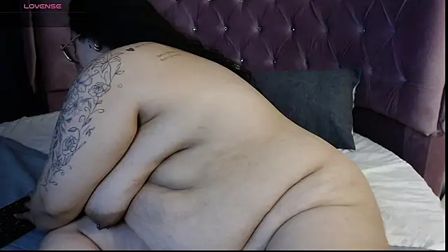 Show modela AvaRyd na web-kameri